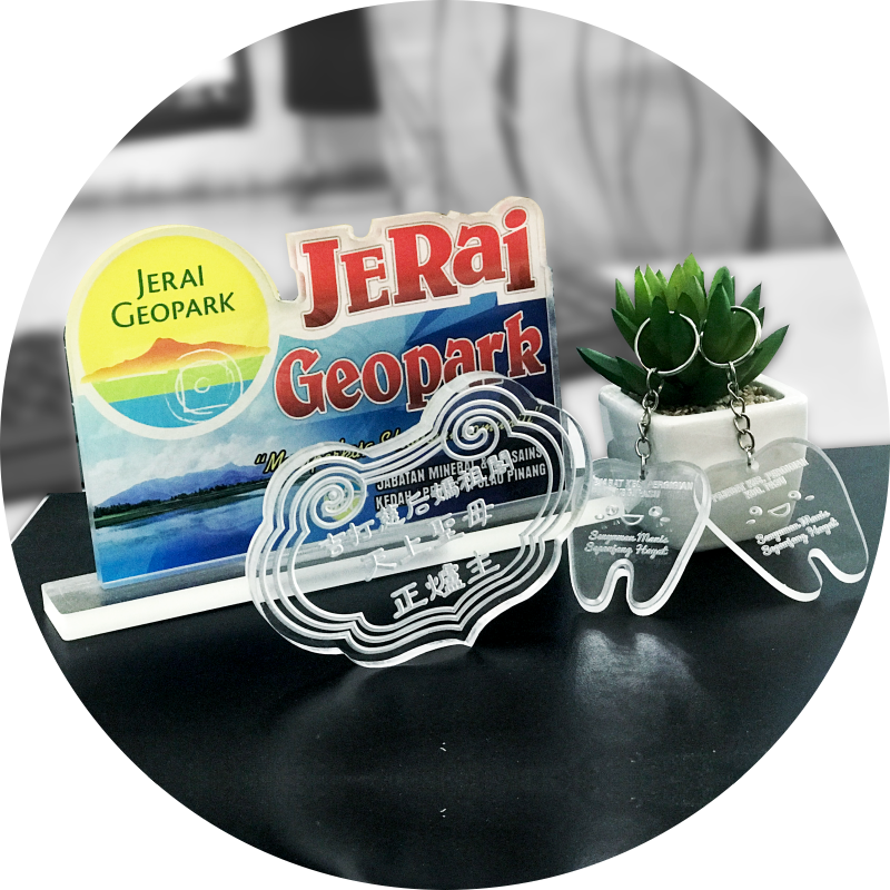 Gift & Souvenir